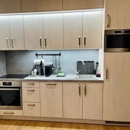 Pleasant Basement Apartmán