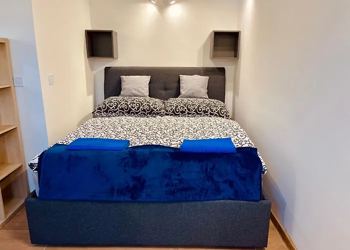 Lägenhet Pleasant Basement Prag